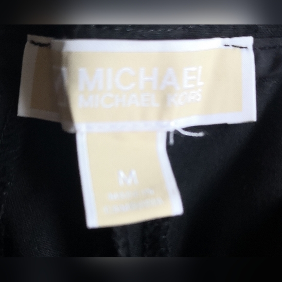 New Michael Kors pants. Size M. - Picture 3 of 9